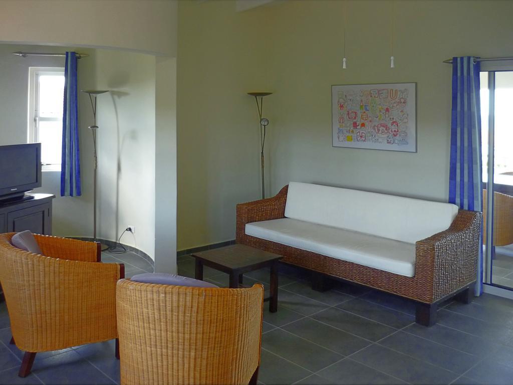 אפרטהוטל Caribbean Club Bonaire מראה חיצוני תמונה