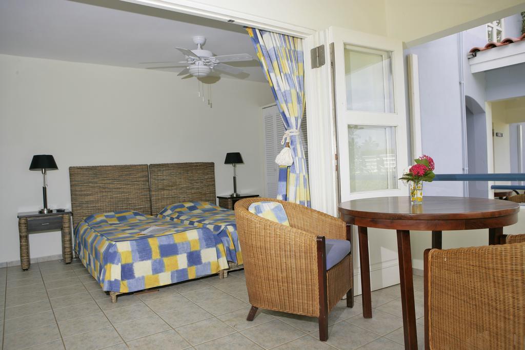 אפרטהוטל Caribbean Club Bonaire מראה חיצוני תמונה